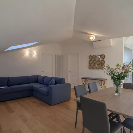 Terrazza Blue Line דירה *